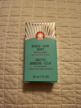 First Aid Beauty Bronze + Glow Drops